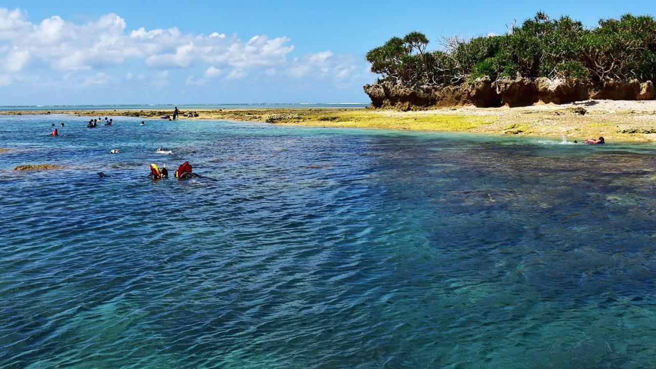 La Ohana～瀬底島～（2022年open） Okinawa Exteriör bild